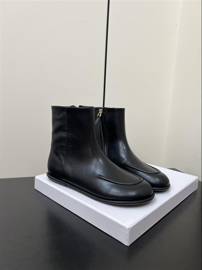 2025112817323445 340